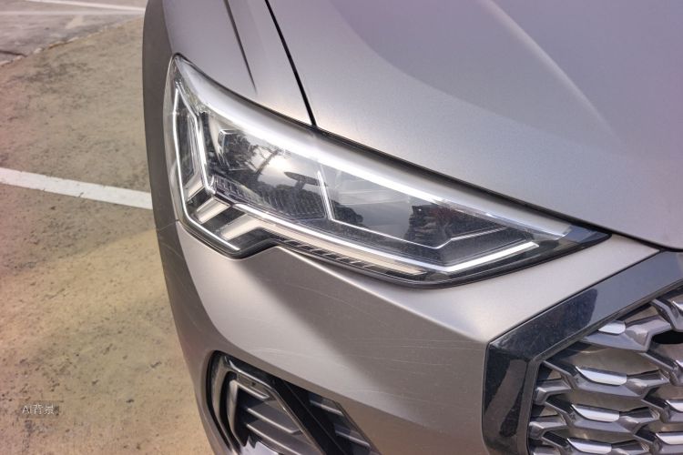 Audi Q3 Sportback 2020 car image #8