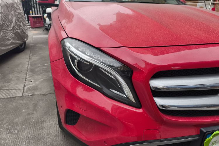 Mercedes-Benz GLA Class 2015 car image #8