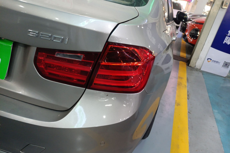 BMW 3 Series 2014 car image #8