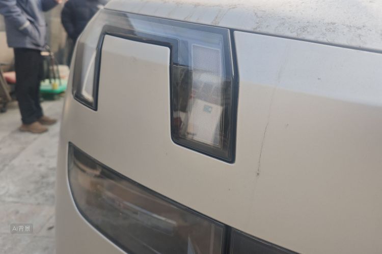 Lynk & Co 900 2025 car image #8