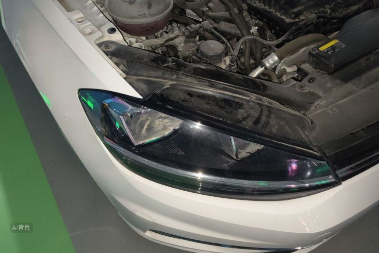 Volkswagen Golf 2019 car image #8