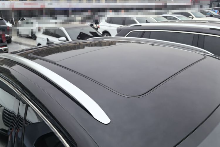 Volkswagen Tiguan X 2021 صورة سيارة #8