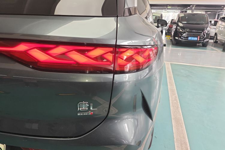 BYD Tang L 2025 car image #8