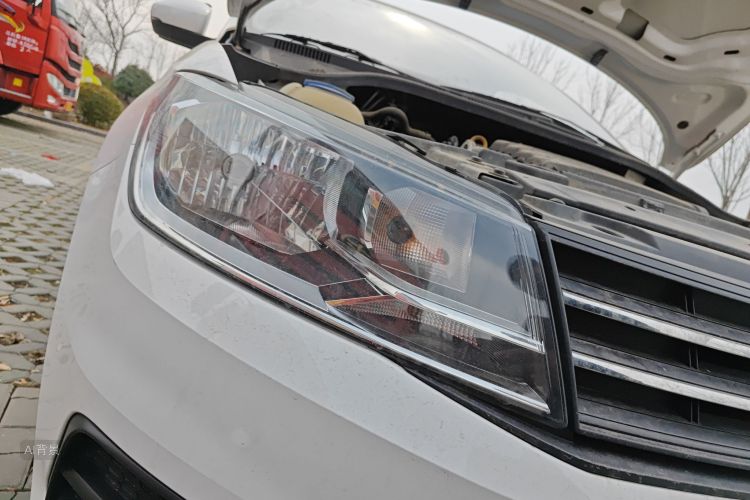 Santana 2021 car image #8