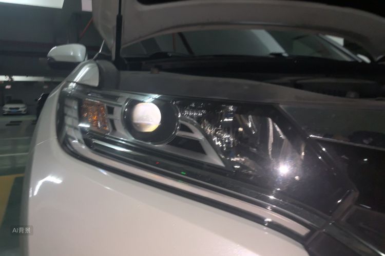 Honda UR-V 2017 immagine di auto #8