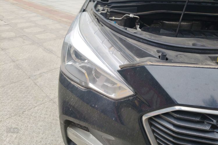 Haval M6 2017 #8 Haval M6 2017 car image #8