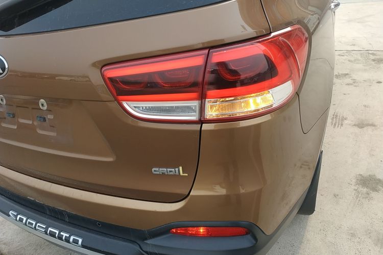 起亚 索兰托 2015 汽车图片 #8