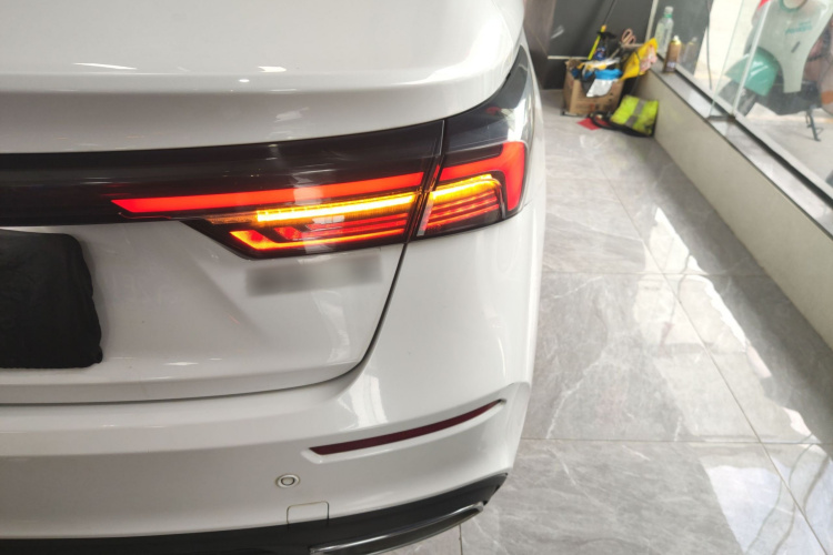 Chery Arrizo 5 Plus 2021 immagine di auto #8