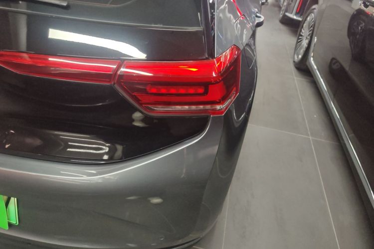 Volkswagen ID.3 2022 immagine di auto #8