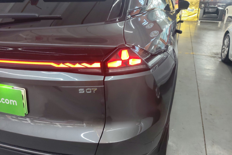 Deepal S07 2025 car image #8