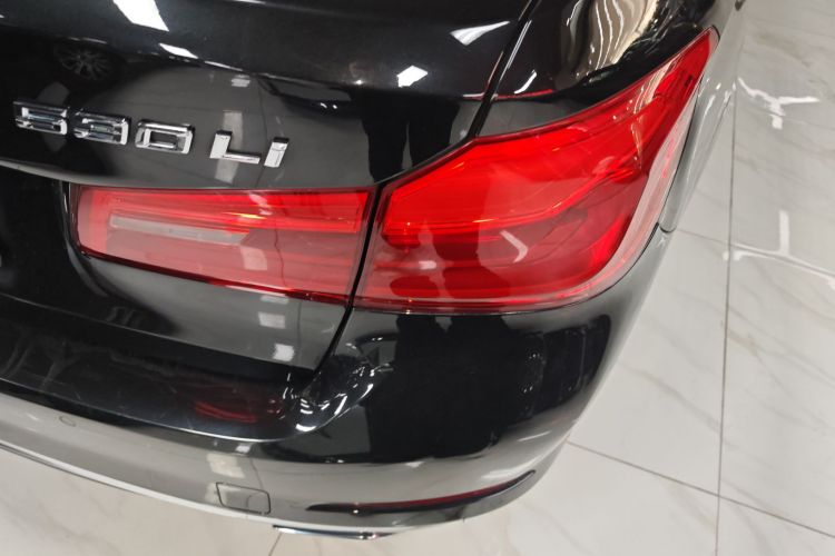 BMW 5 Series 2020 #8 BMW 5 Series 2020 car image #8