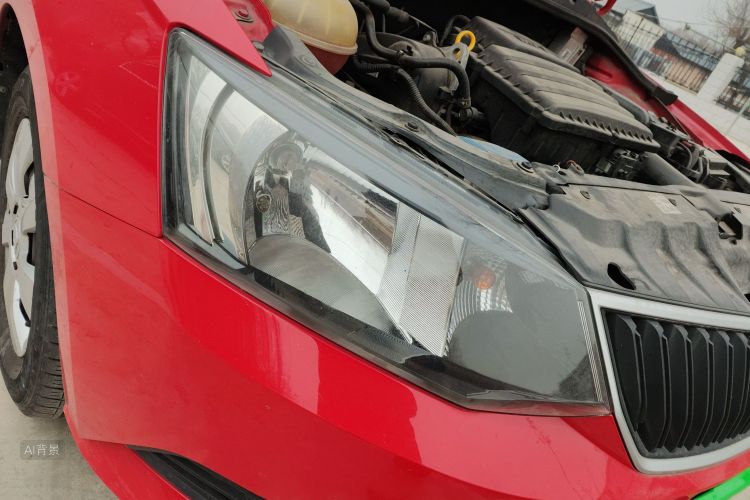 Skoda Fabia 2016 immagine di auto #8