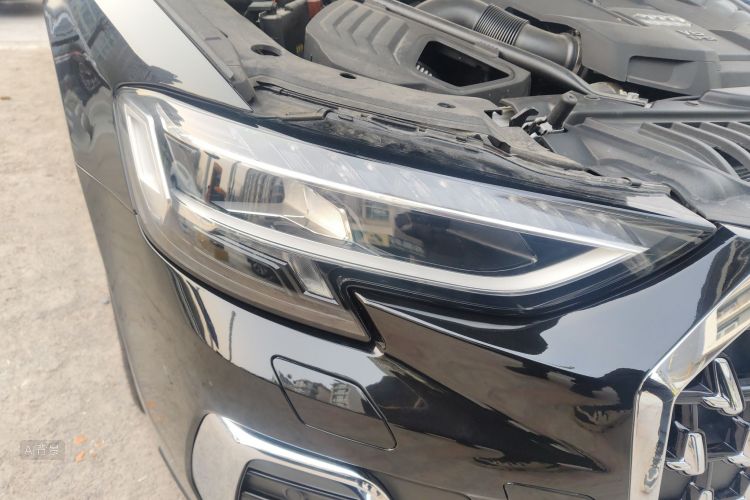 Audi A8 2023 immagine di auto #8