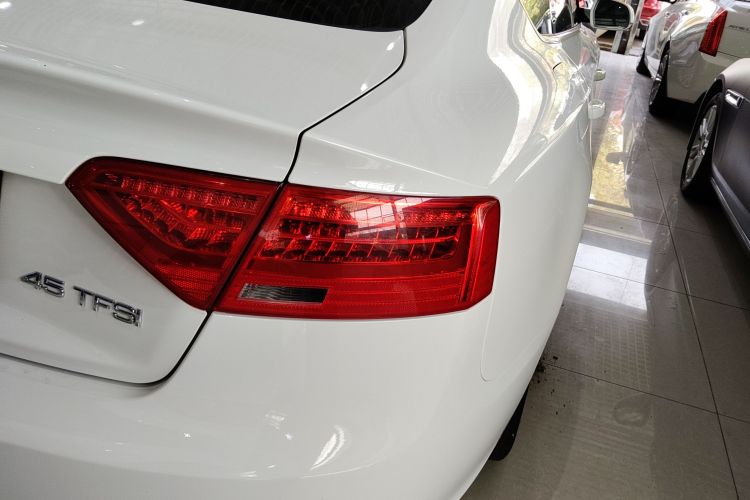 Audi A5 (Imported) 2015 car image #8