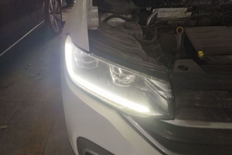 Tacqua 2023 car image #8