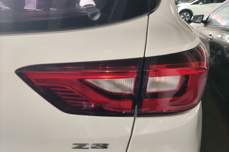 MG ZS 2019 #8 MG ZS 2019 car image #8