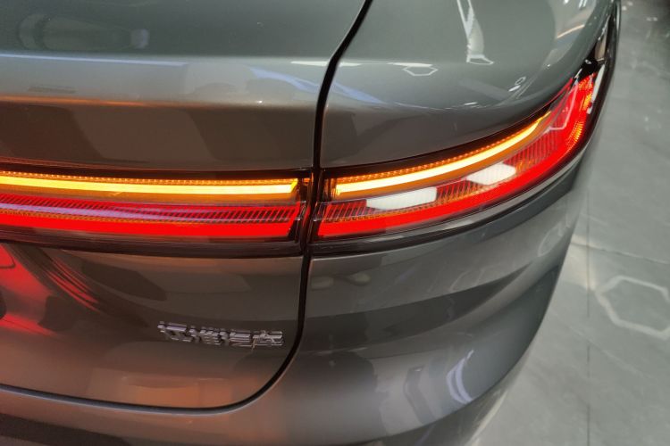 蔚来 蔚来ET7 2022 汽车图片 #8