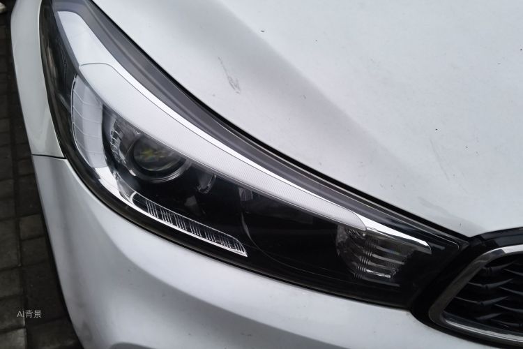 Kia K3 2017 car image #8
