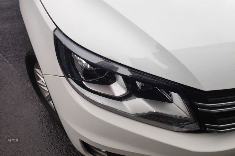Volkswagen Tiguan 2017 #8 Volkswagen Tiguan 2017 car image #8