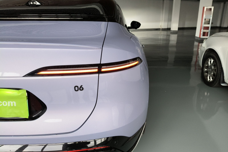 Avatr 06 2025 #8 Avatr 06 2025 صورة سيارة #8