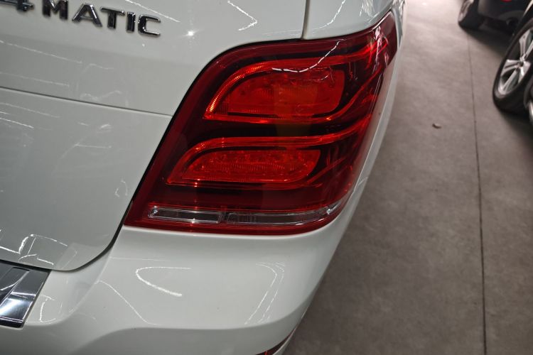 Mercedes-Benz GLK Class 2015 #8 Mercedes-Benz GLK Class 2015 car image #8