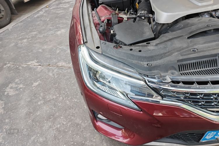 Toyota Reiz 2015 immagine di auto #8