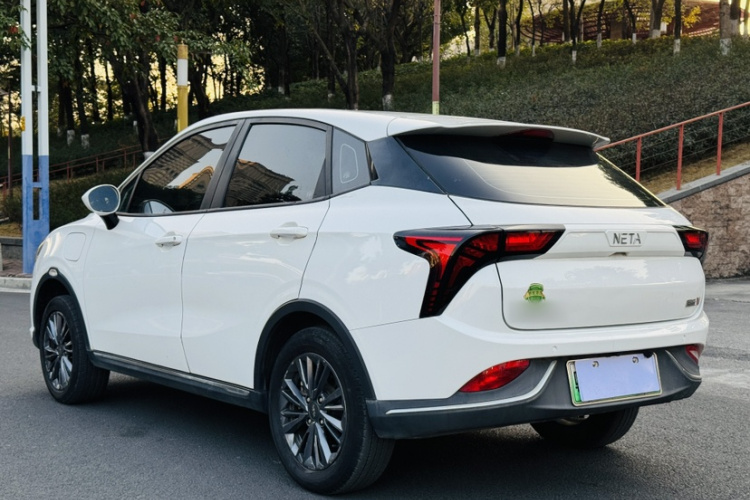 哪吒汽车 哪吒V 2023 #8 哪吒汽车 哪吒V 2023 汽车图片 #8