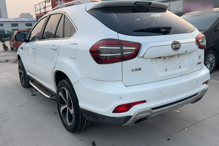 BYD S7 2017 car image #8