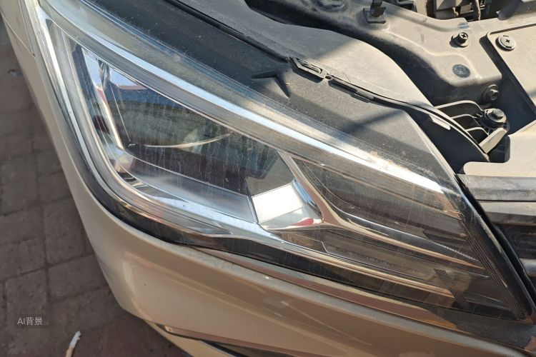 Roewe i5 2021 #8 Roewe i5 2021 car image #8