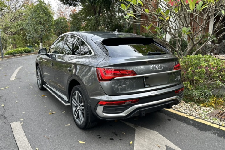 Audi Q5L Sportback 2021 car image #8
