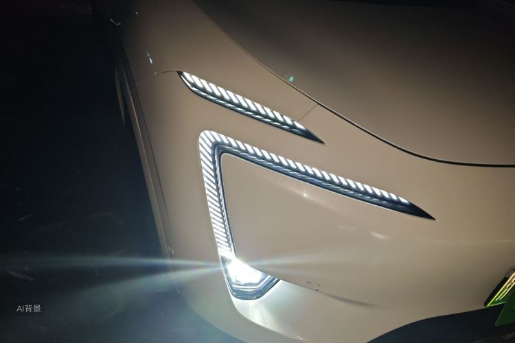 Avatr 11 2023 #8 Avatr 11 2023 car image #8