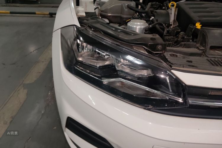 Polo 2023 car image #8