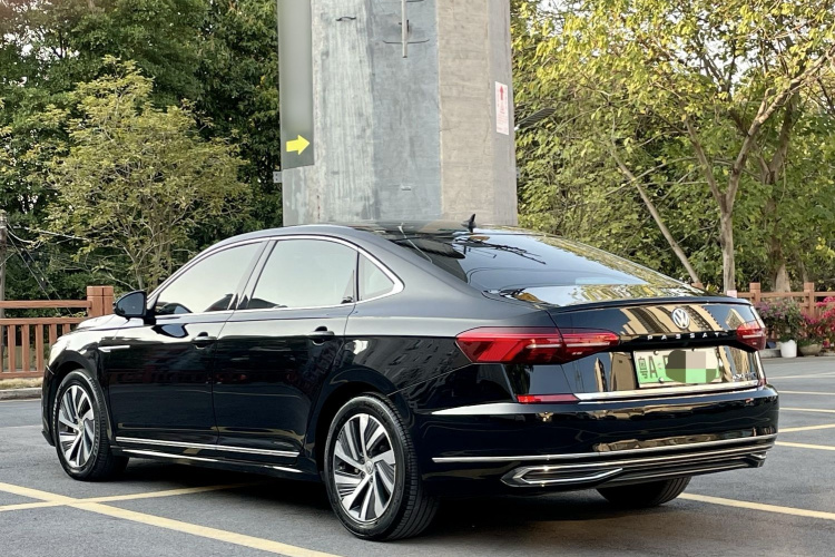 Volkswagen Passat New Energy 2019 #8 Volkswagen Passat New Energy 2019 car image #8