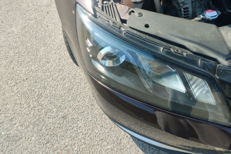 Emgrand 2016 car image #8