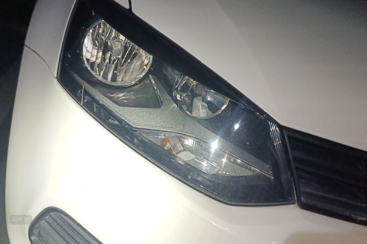 Polo 2017 car image #8
