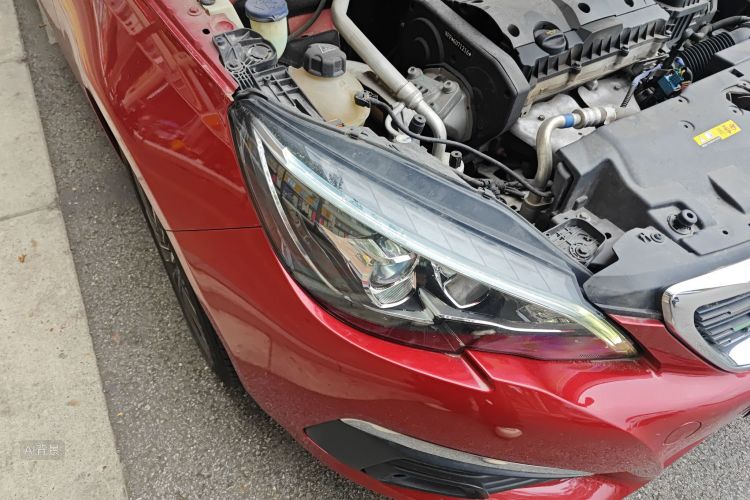 Peugeot 308 2018 #8 Peugeot 308 2018 car image #8