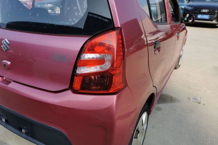 Suzuki Alto 2016 imagem de carro #8