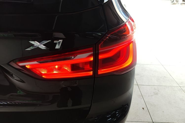 BMW X1 2017 car image #8