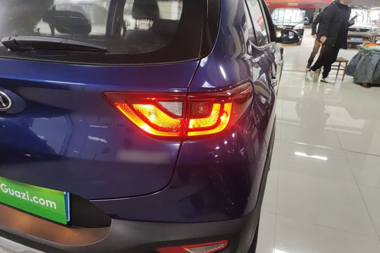 起亚 奕跑 2019 汽车图片 #8