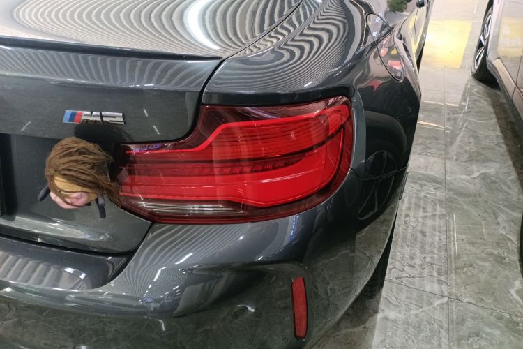 BMW M2 2018 car image #8