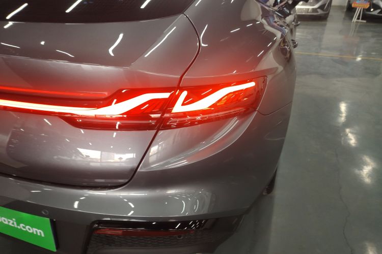 MG 7 2024 car image #8