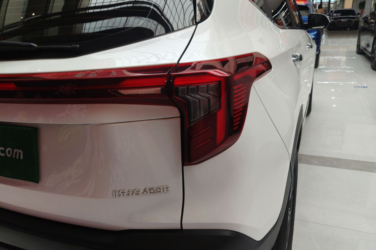 起亚 赛图斯 2024 汽车图片 #8