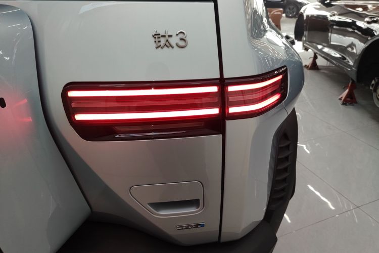 FangChengBao Tiger 3 2025 car image #8