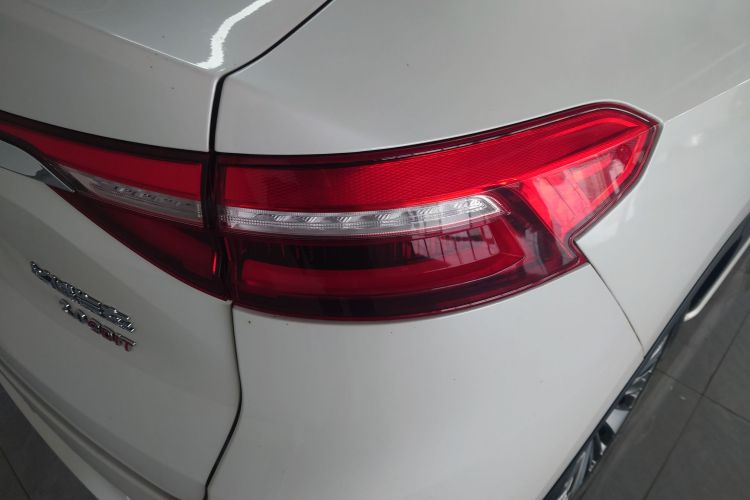 Haval F7x 2021 #8 Haval F7x 2021 car image #8