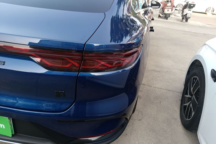 BYD Han 2022 car image #8