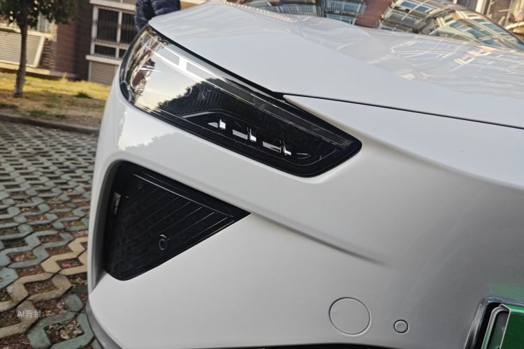 Neta L 2024 изображение автомобиля #8