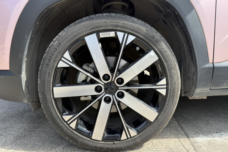 GEELY ICON 2023 صورة سيارة #8