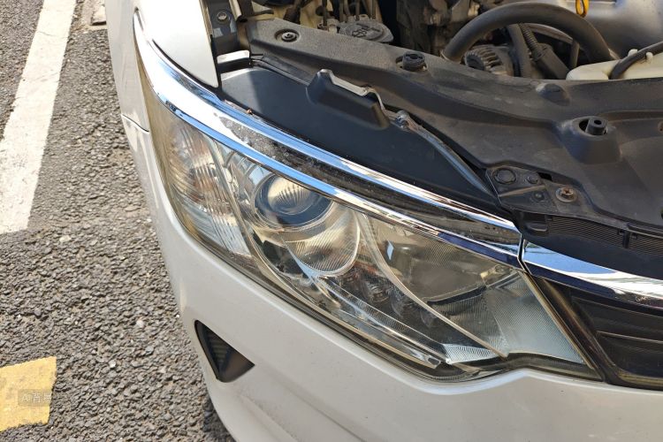 Toyota Camry 2017 immagine di auto #8