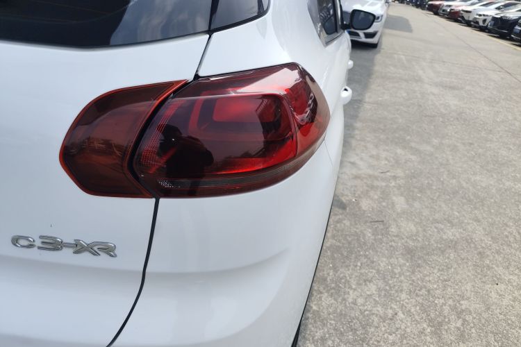 Citroen C3-XR 2018 #8 Citroen C3-XR 2018 car image #8