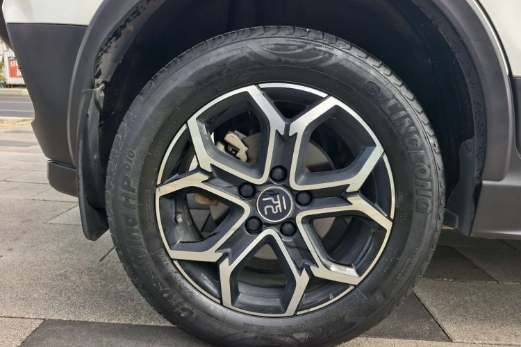 BYD Yuan Pro 2022 immagine di auto #8